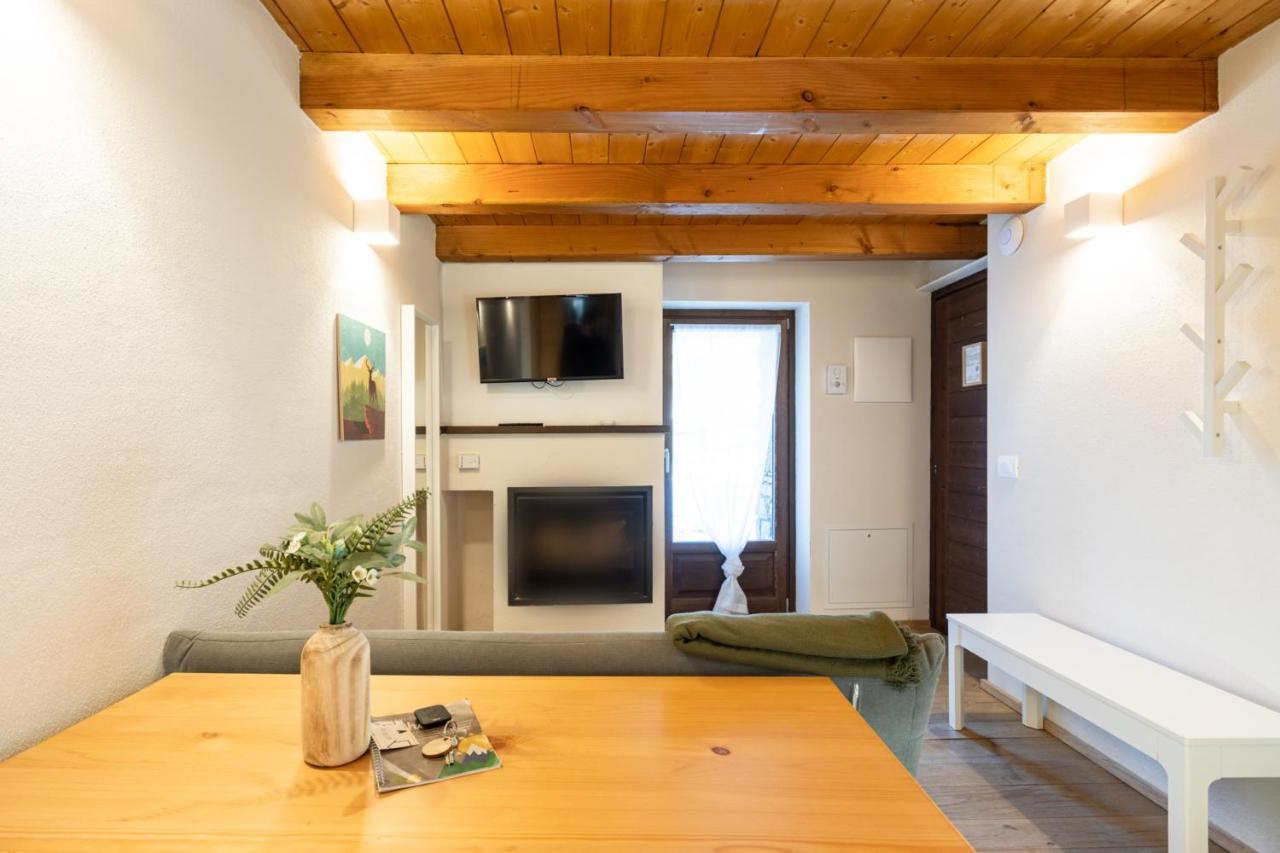 Cachettes Apartment ลาซัลเล ภายนอก รูปภาพ